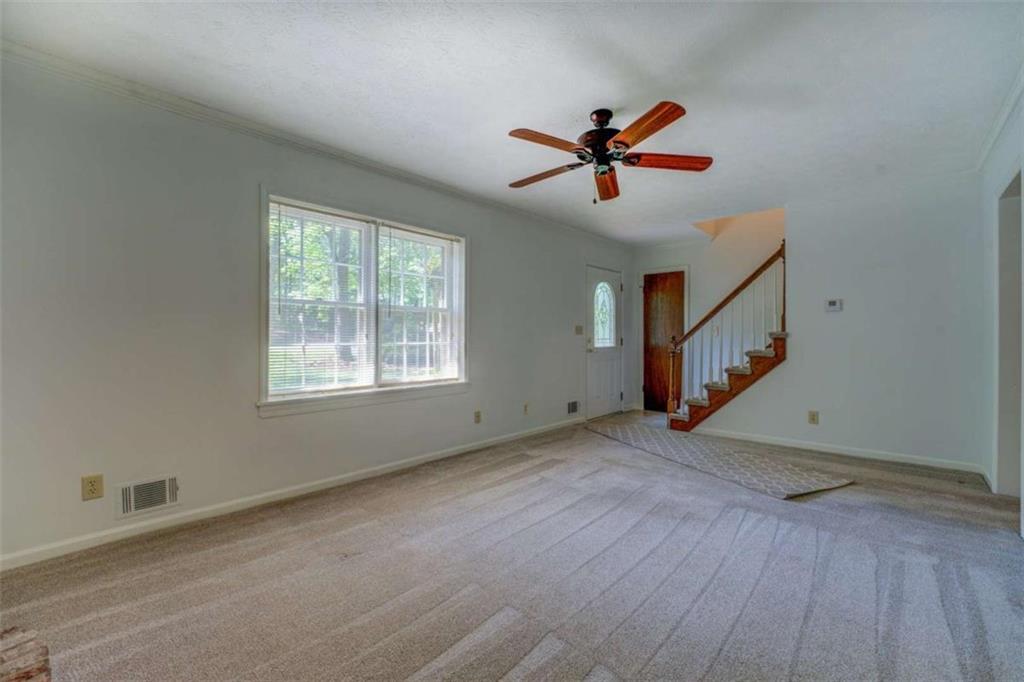 3957 Woodland Circle