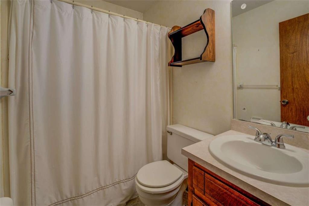 3957 Woodland Circle