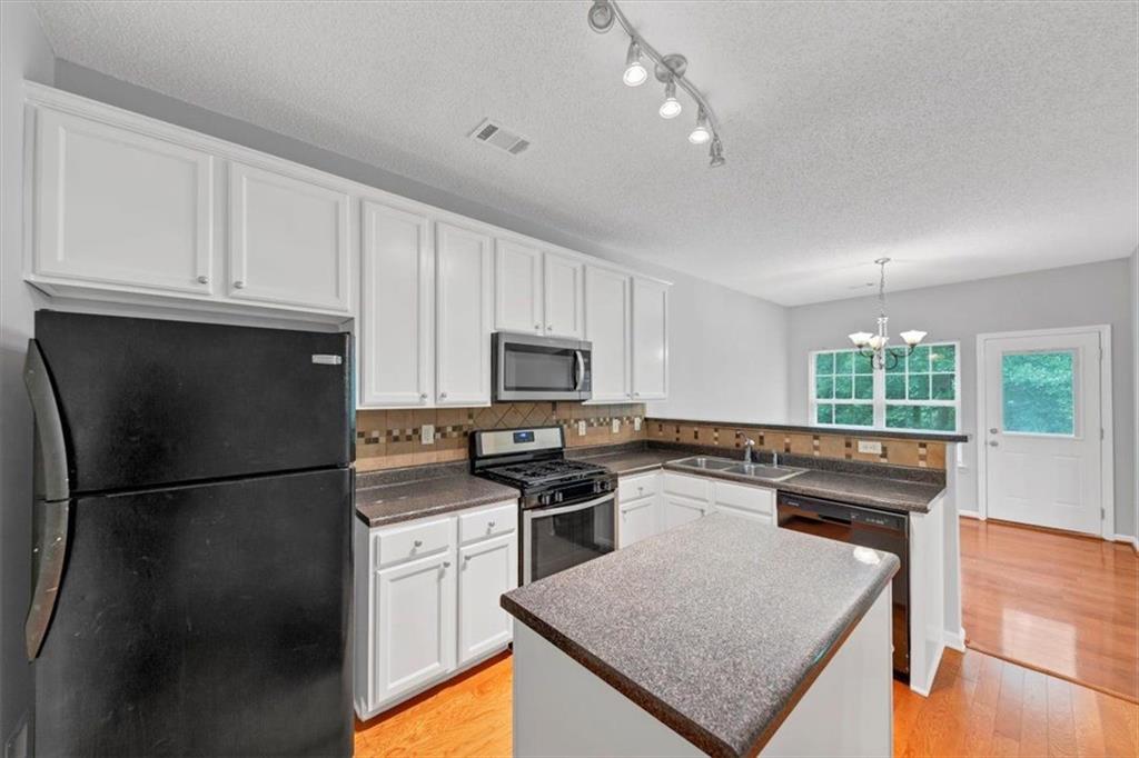 2165 Capella Circle