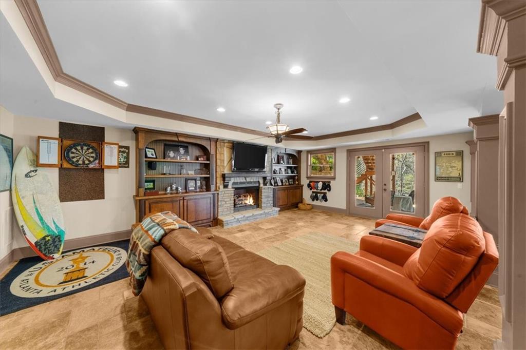 1525 Lockridge Drive