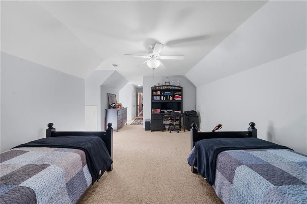 1525 Lockridge Drive