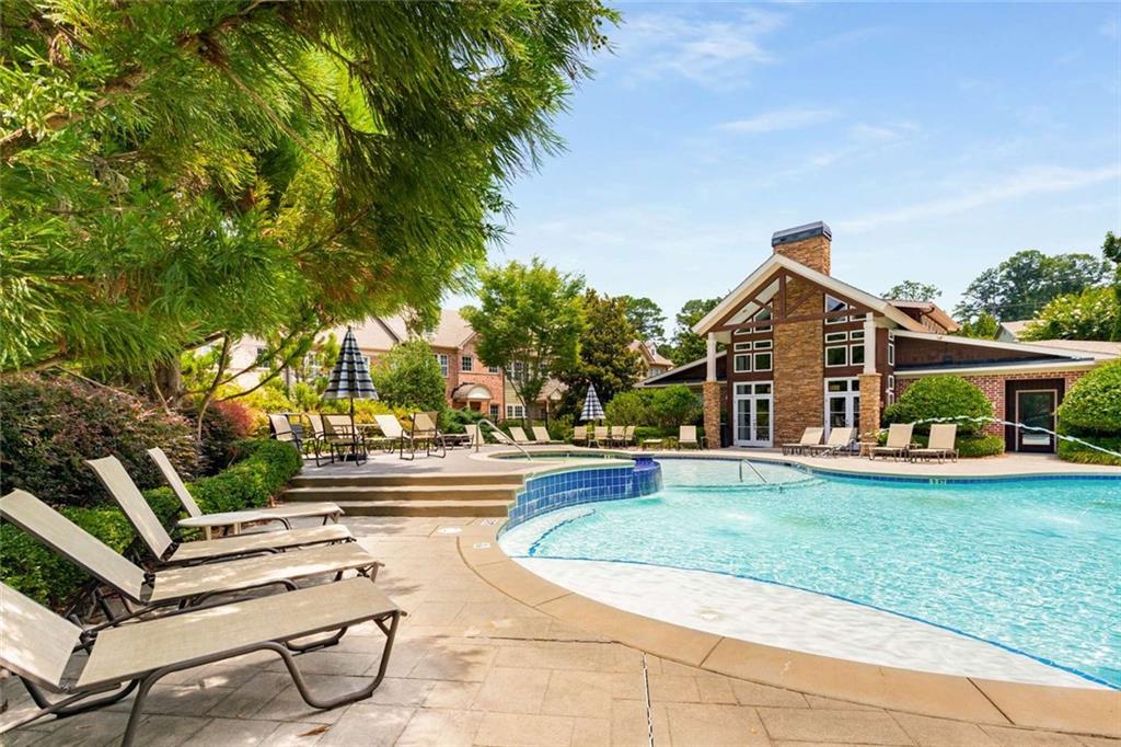 1403 Ashford Creek Circle NE