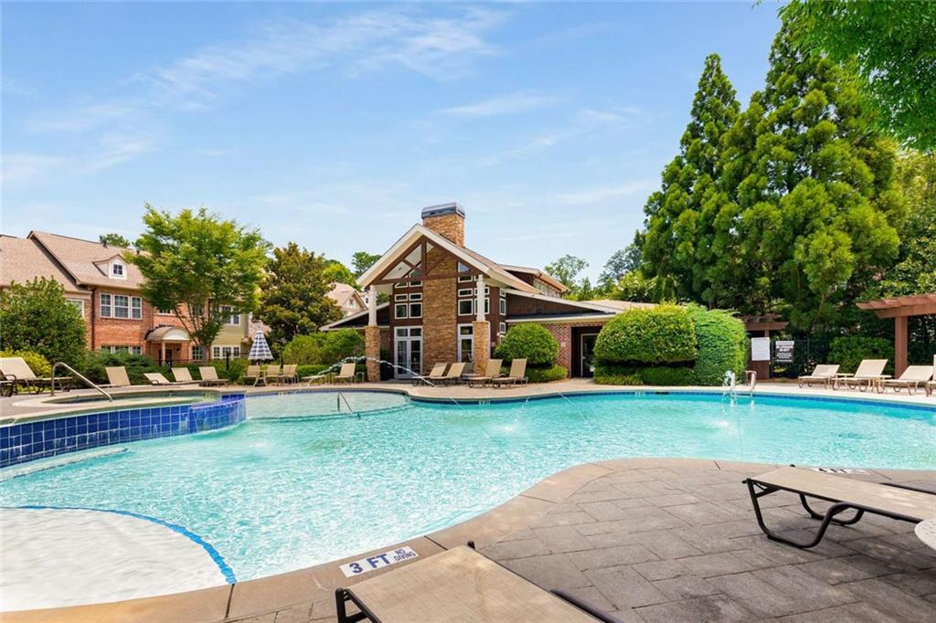 1403 Ashford Creek Circle NE