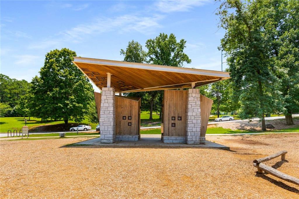 1403 Ashford Creek Circle NE