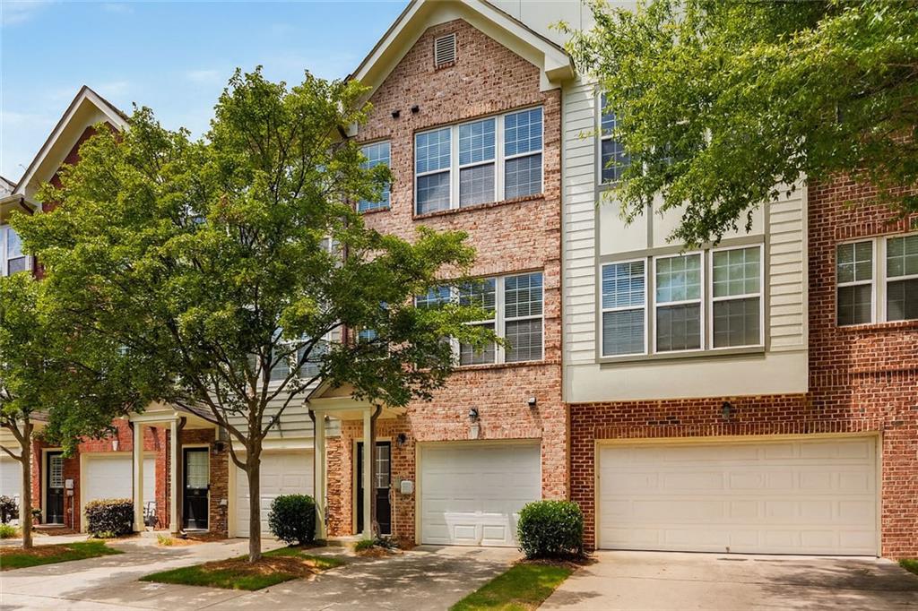 1403 Ashford Creek Circle NE