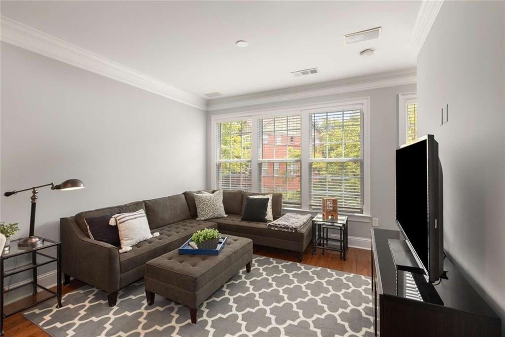 1403 Ashford Creek Circle NE