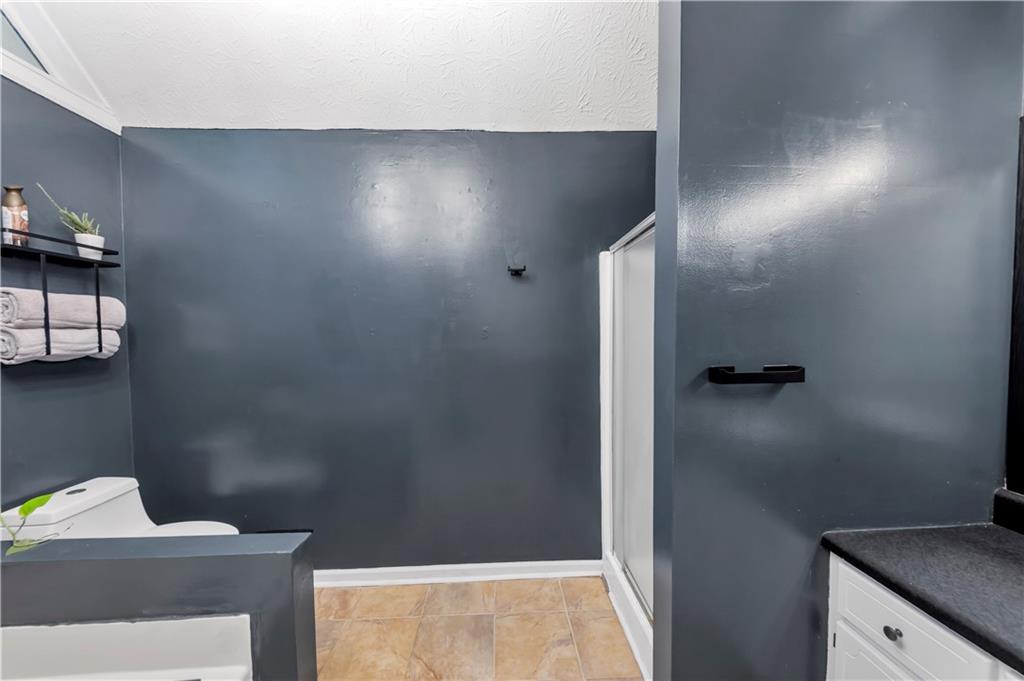 6725 River Glen Drive