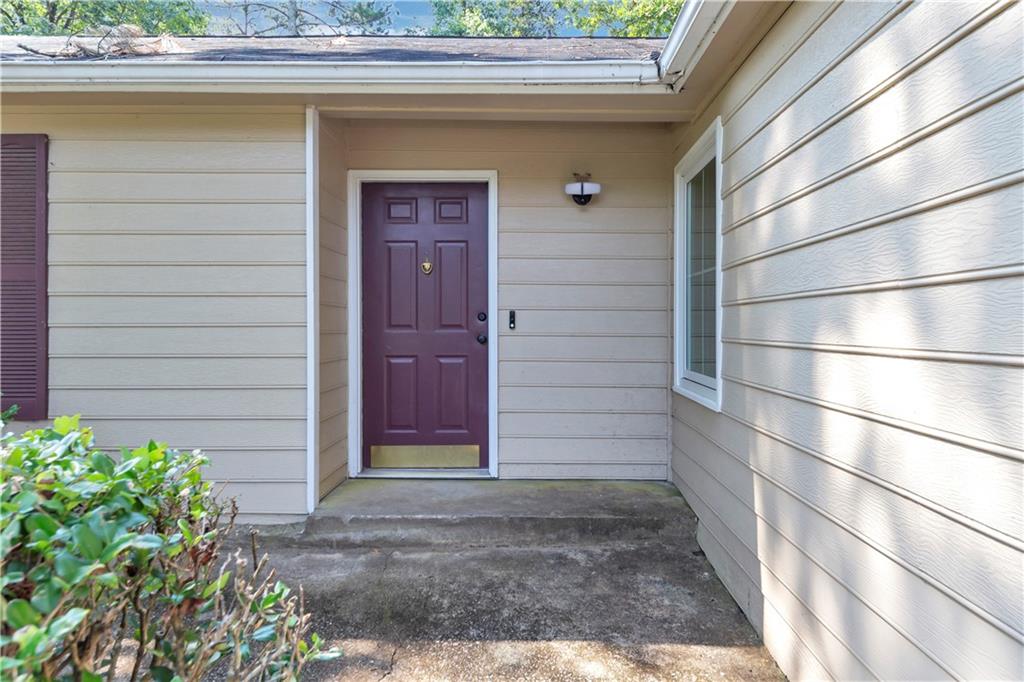 6725 River Glen Drive