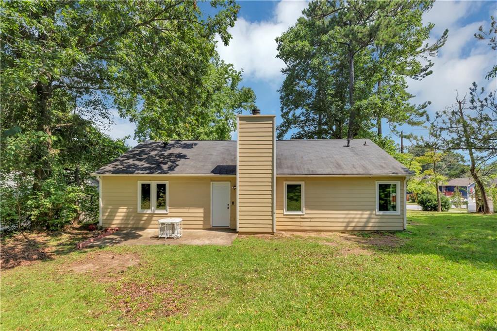 6725 River Glen Drive