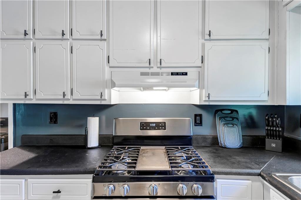 6725 River Glen Drive