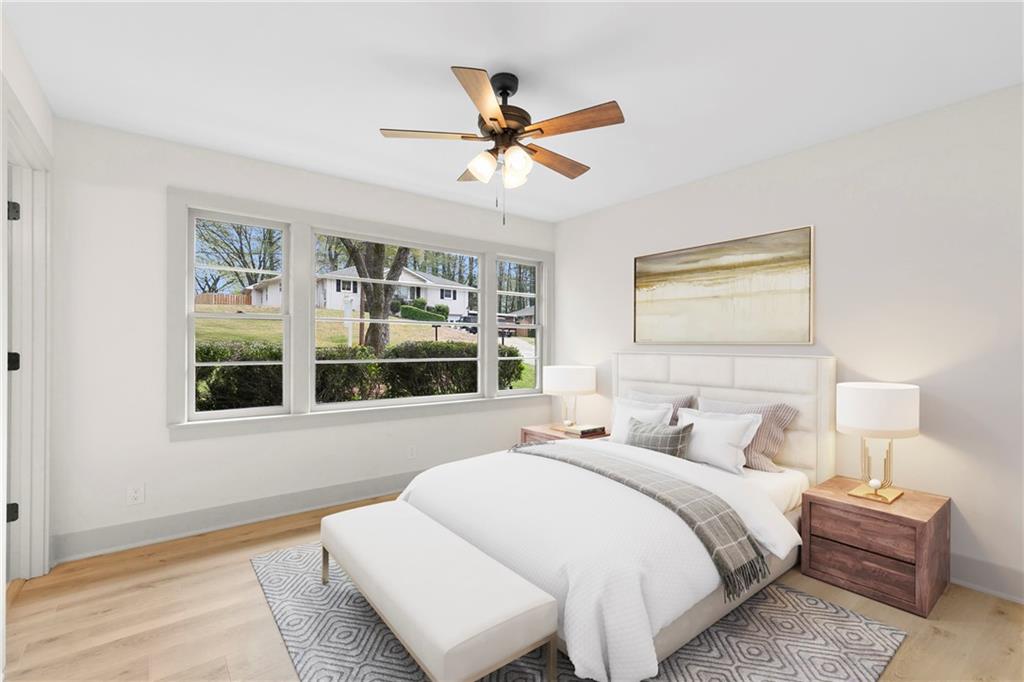 3216 Woodview Drive SE