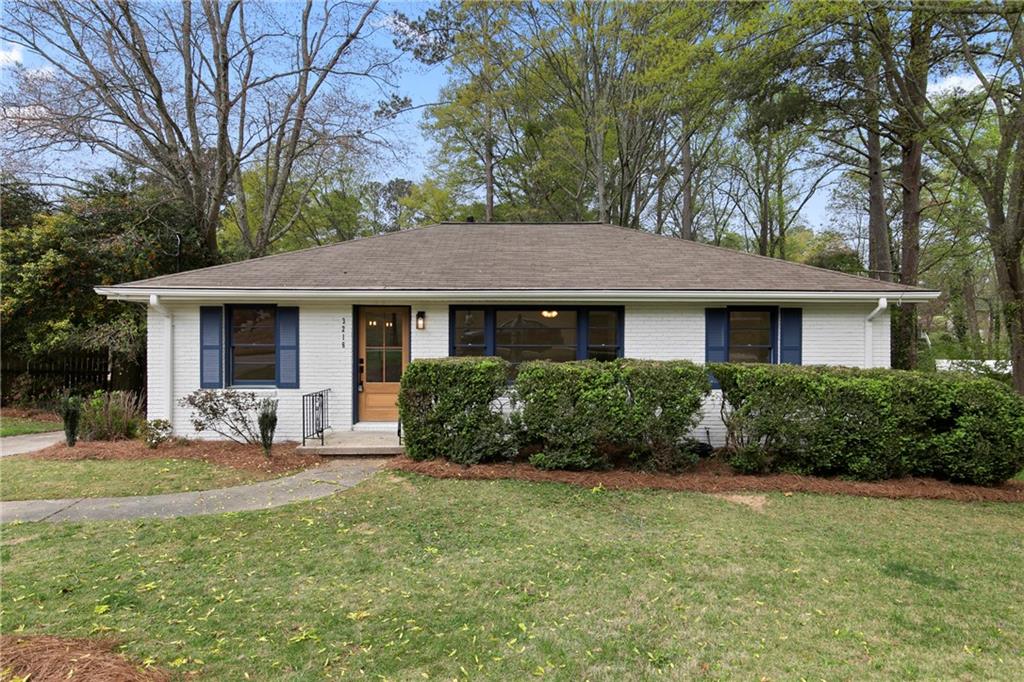 3216 Woodview Drive SE