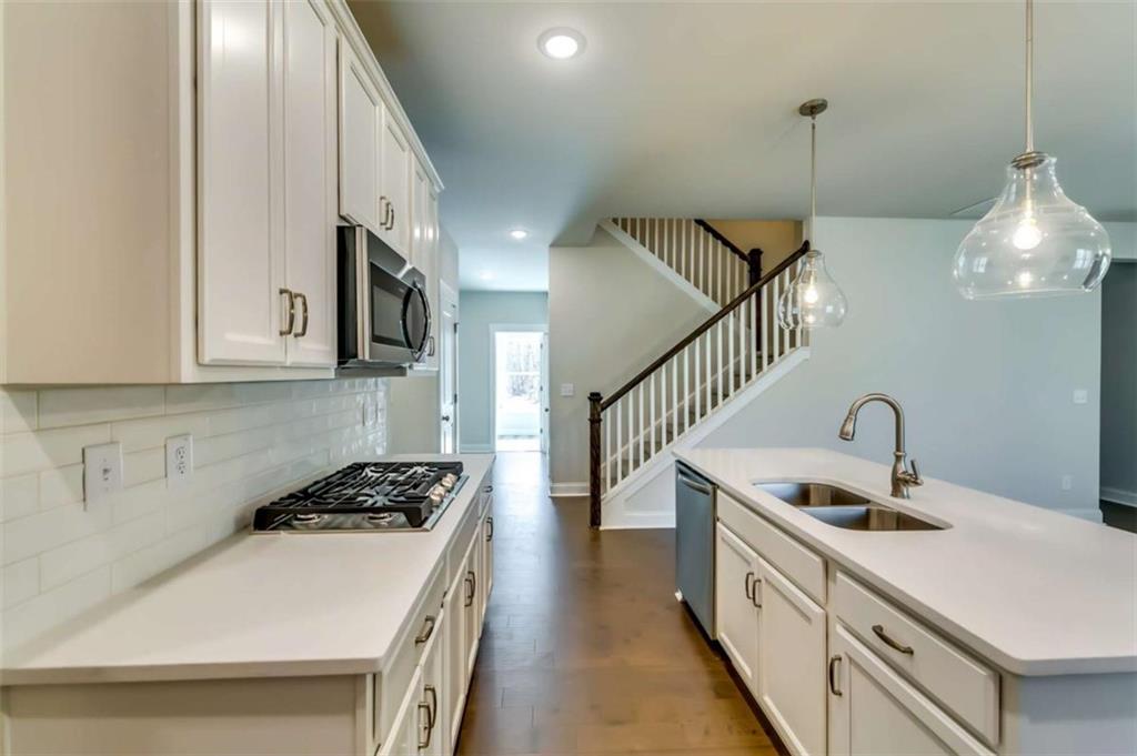 321 Principal Meridian Drive