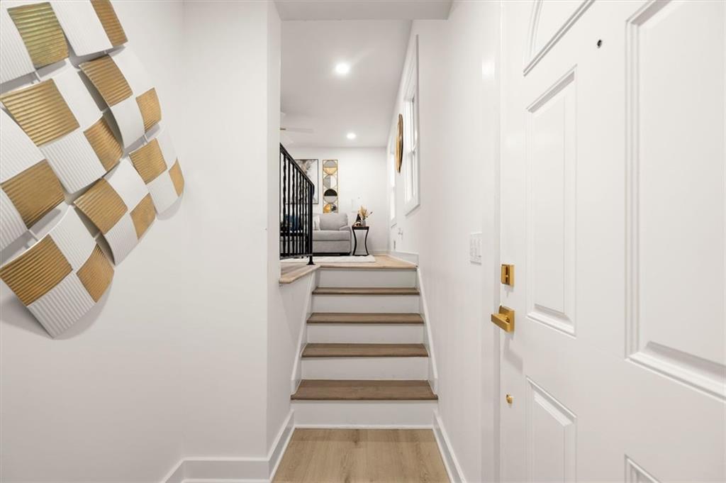 344 Woodstock Drive SW