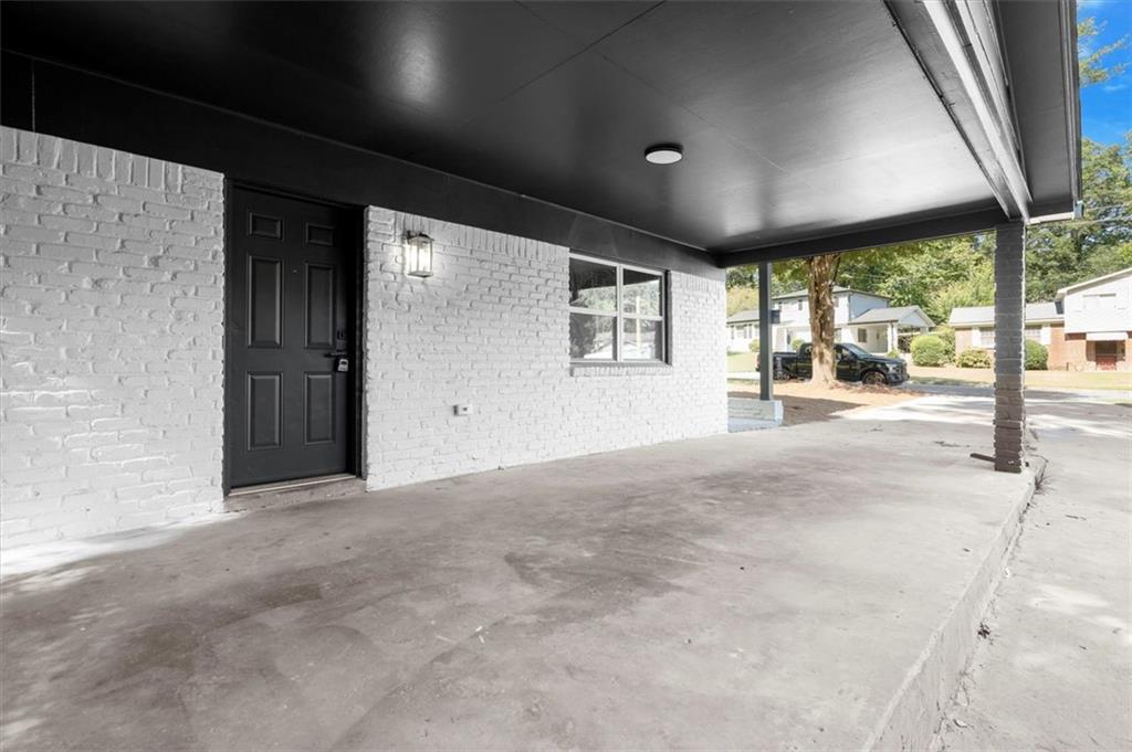 344 Woodstock Drive SW