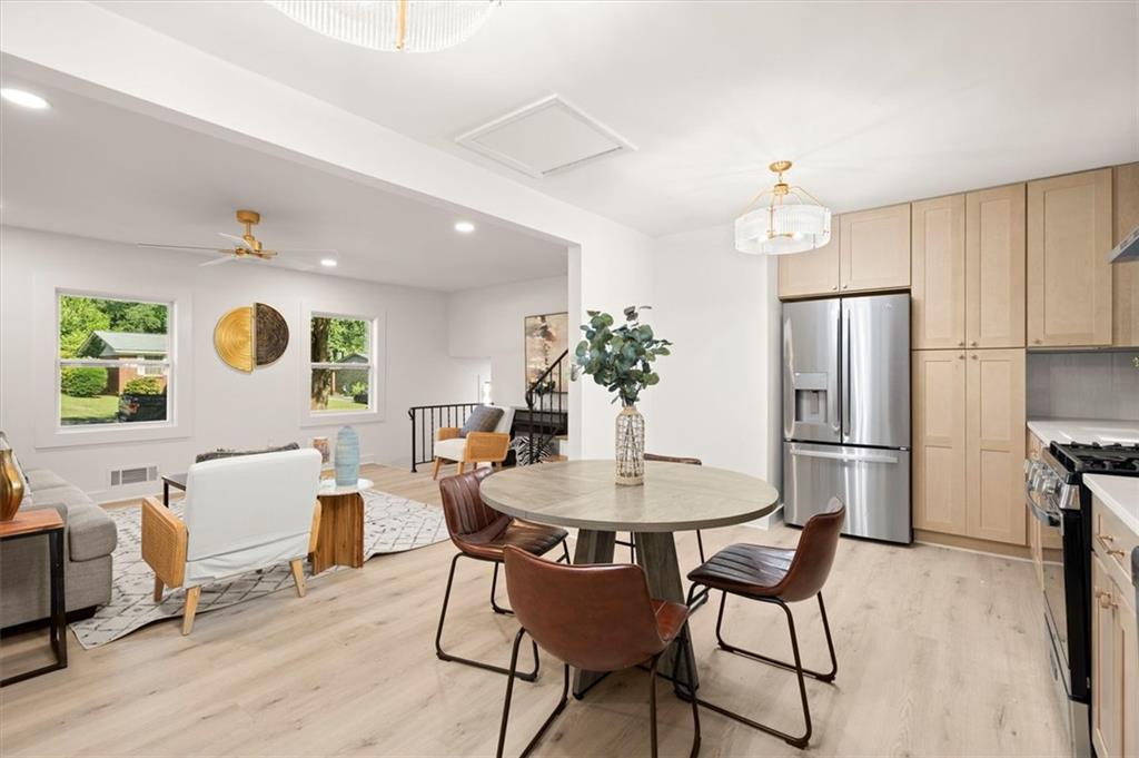 344 Woodstock Drive SW