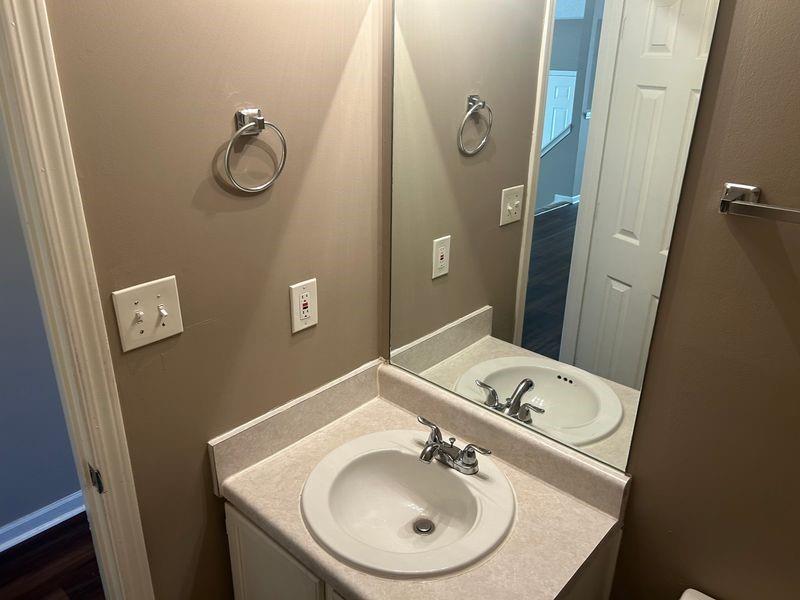 2944 Woody Court