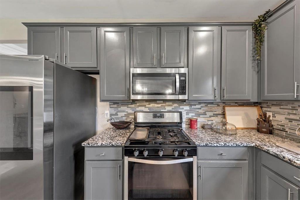 100 TAPESTRY Drive