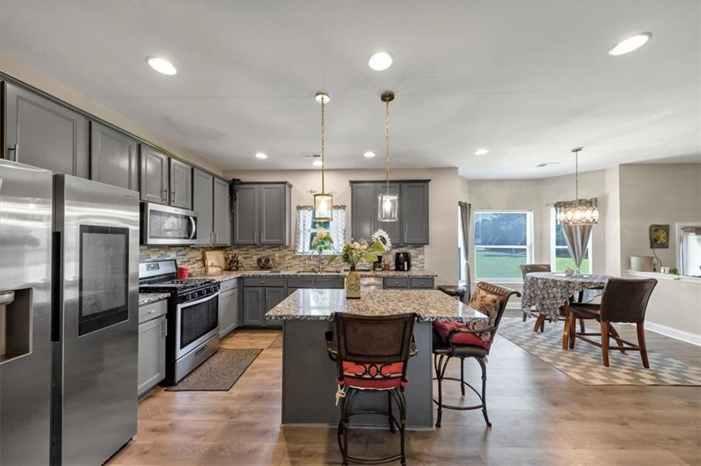 100 TAPESTRY Drive