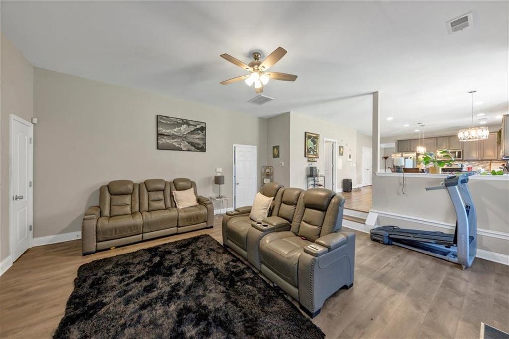 100 TAPESTRY Drive