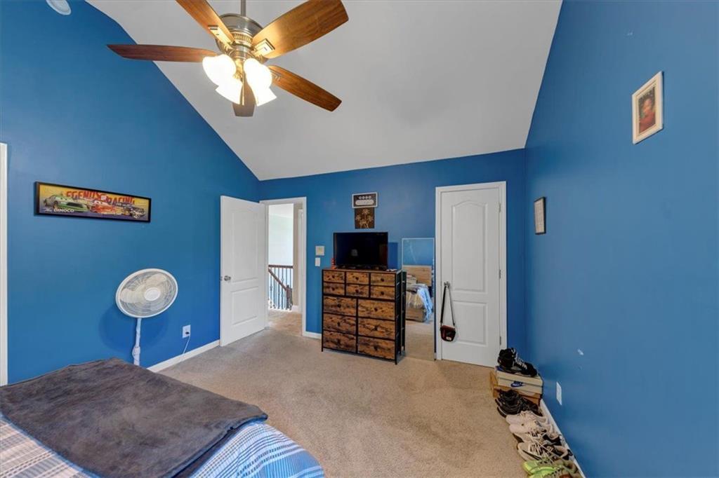 100 TAPESTRY Drive