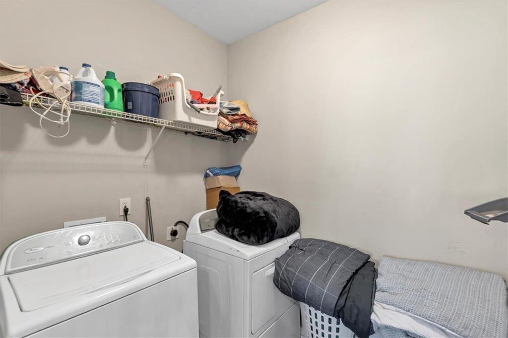 100 TAPESTRY Drive