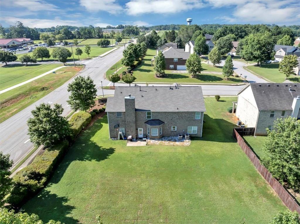 100 TAPESTRY Drive