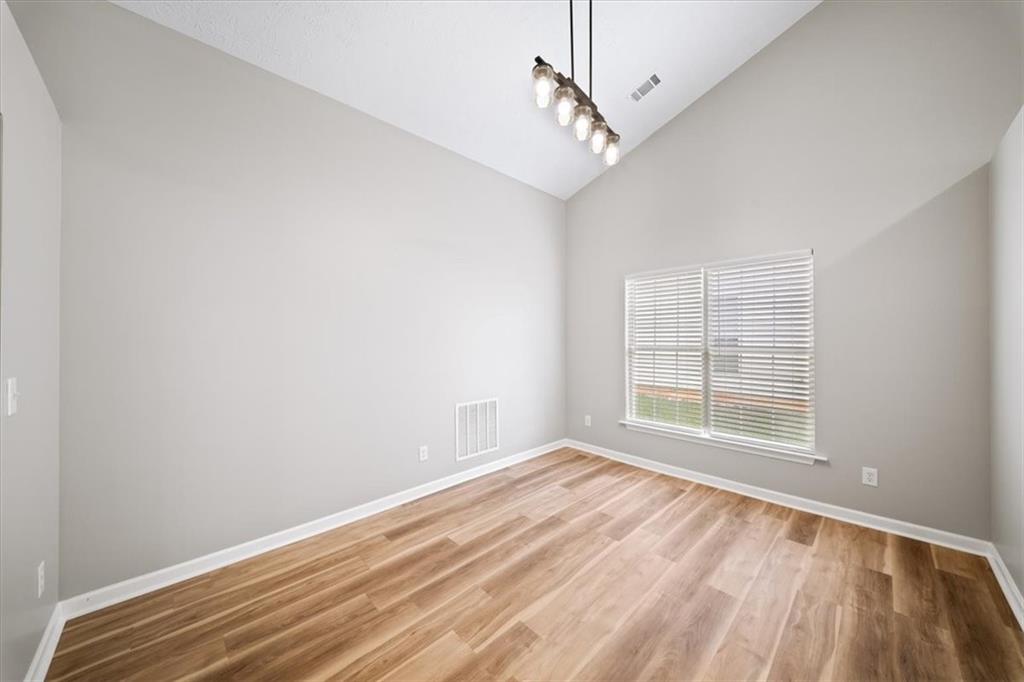 2703 Hillvale Cove Drive