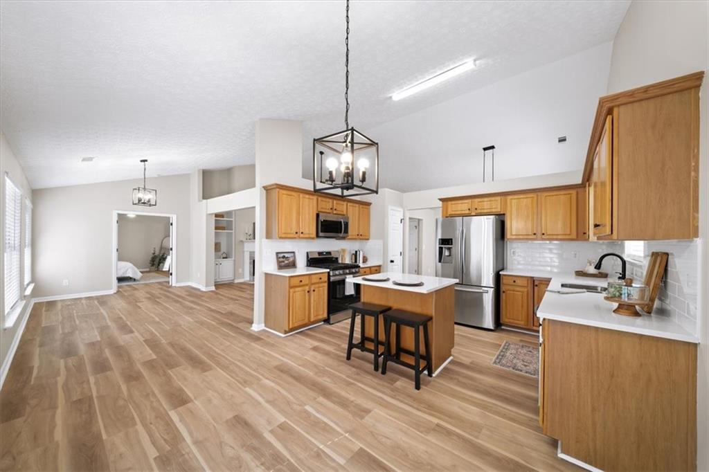 2703 Hillvale Cove Drive