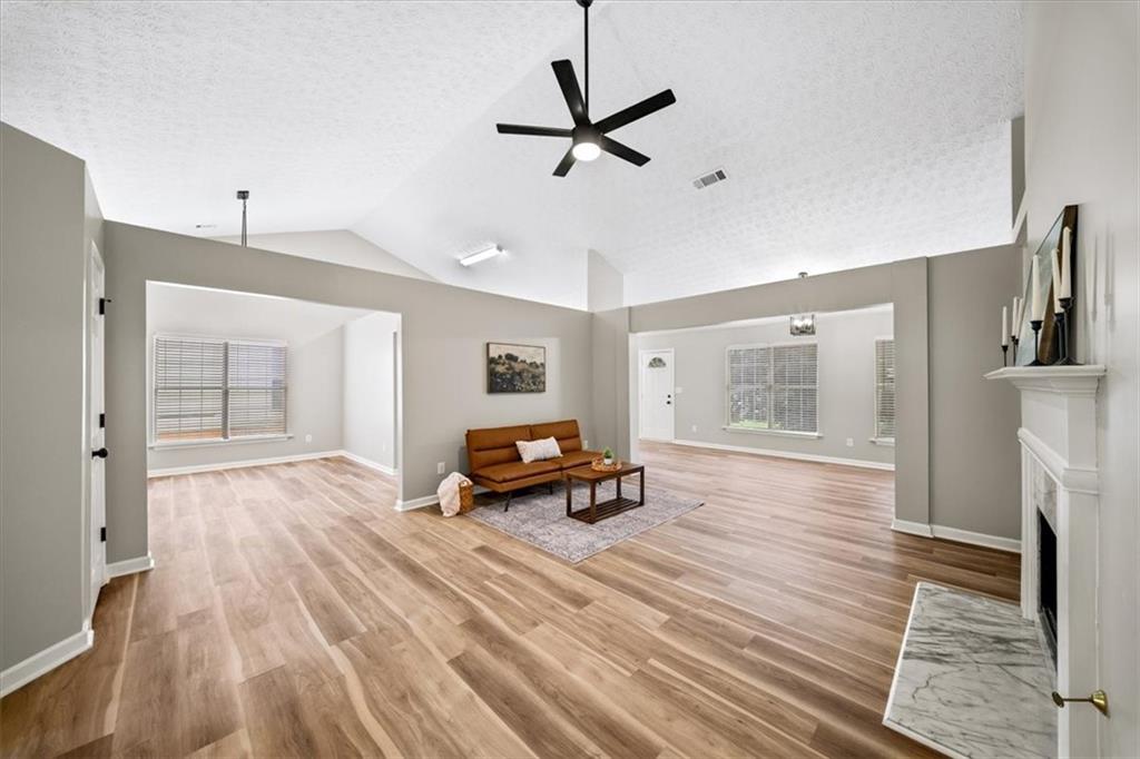 2703 Hillvale Cove Drive