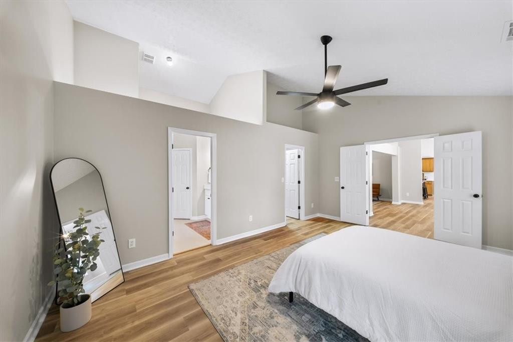 2703 Hillvale Cove Drive