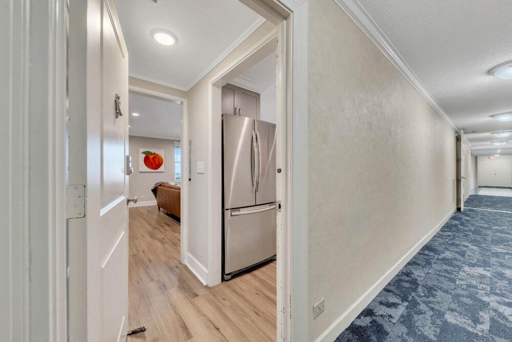 300 Peachtree Street NE Unit 6H