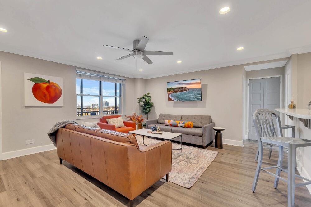 300 Peachtree Street NE Unit 6H