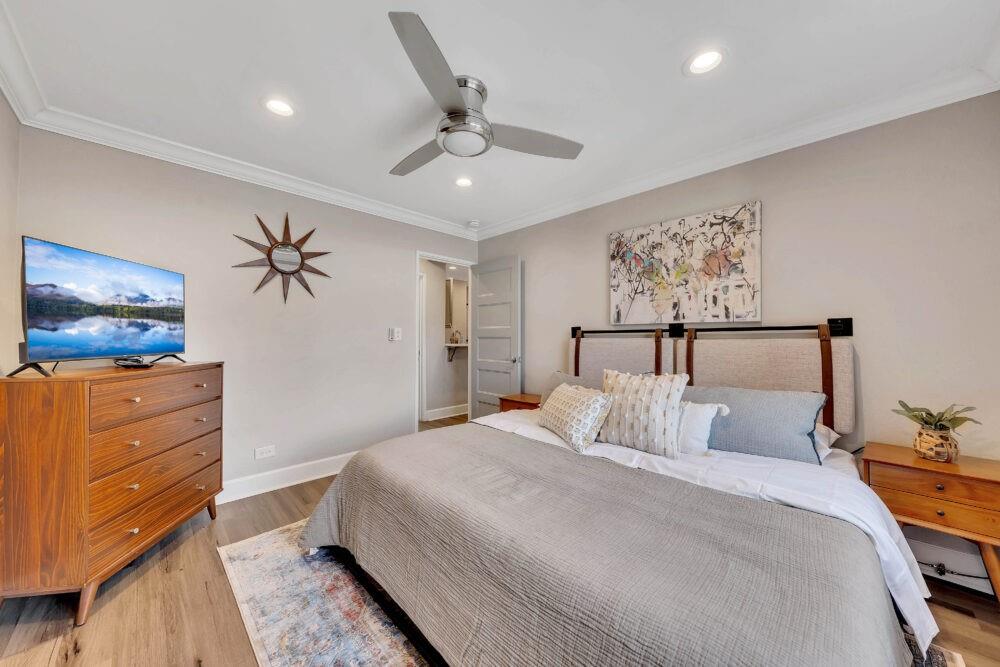300 Peachtree Street NE Unit 6H