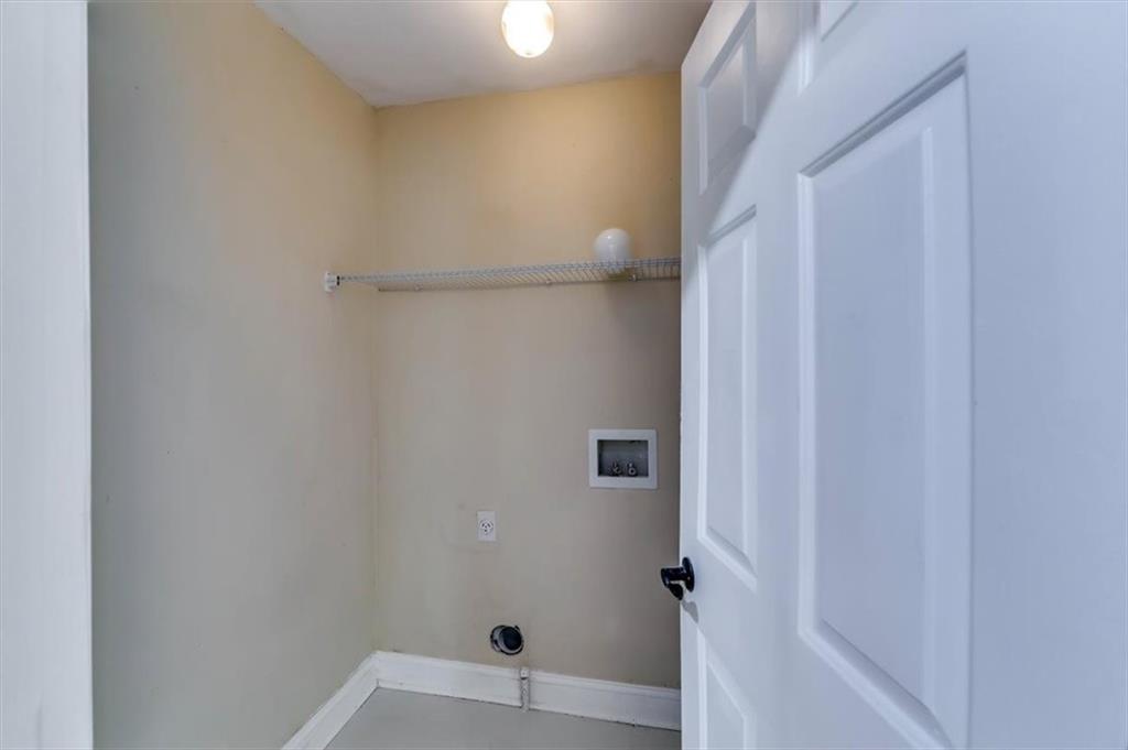 1493 Stoneleigh Hill Road
