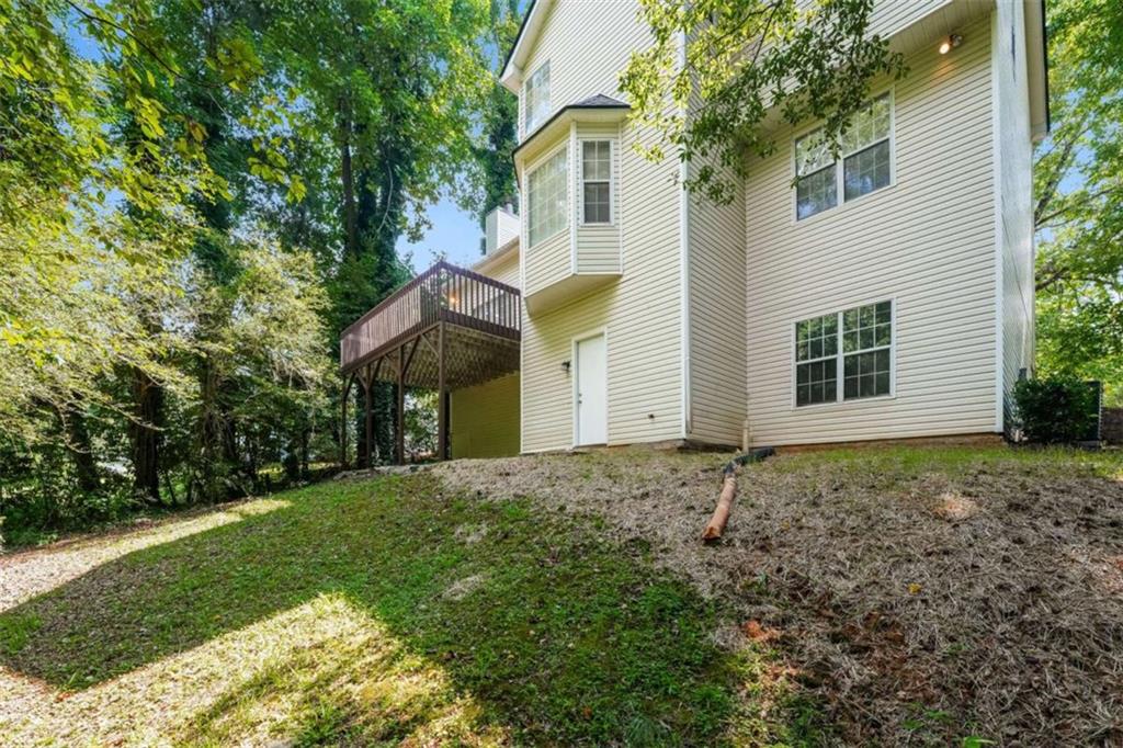 1594 Linksview Close