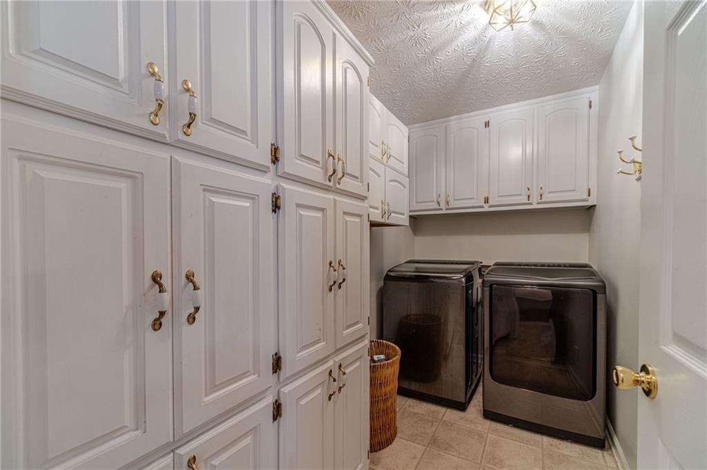 2258 Cedar Lake Drive