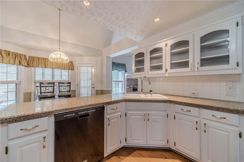 2258 Cedar Lake Drive