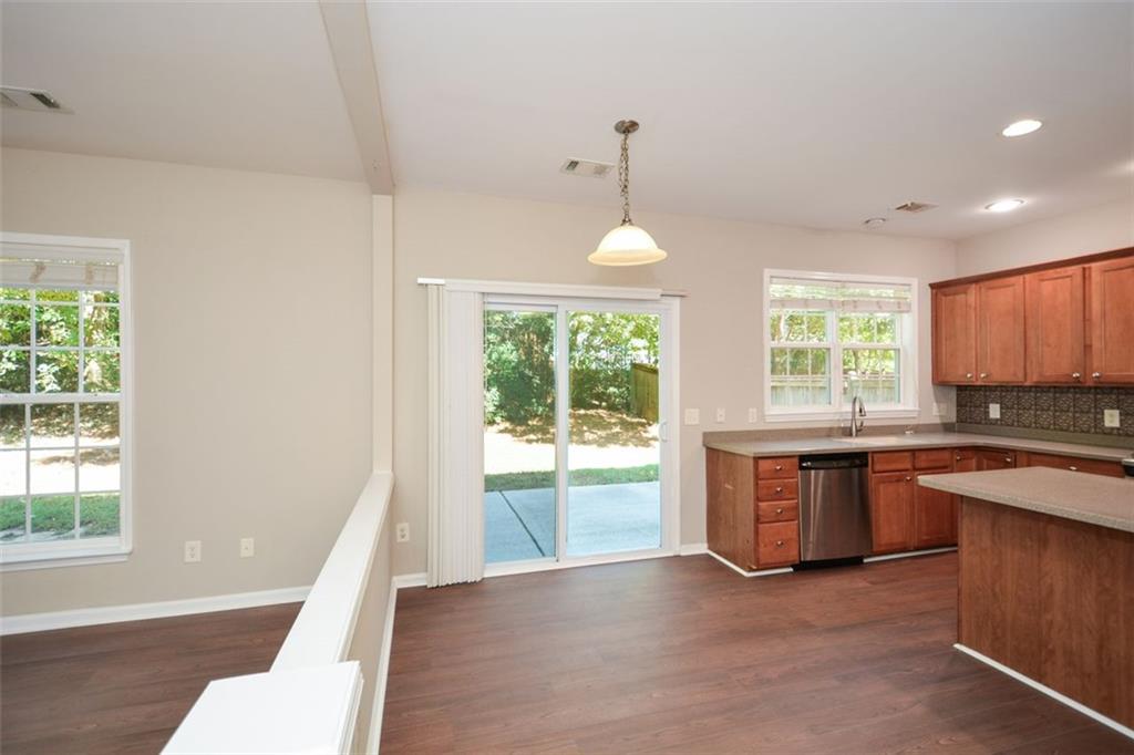 710 BERKELEY Terrace