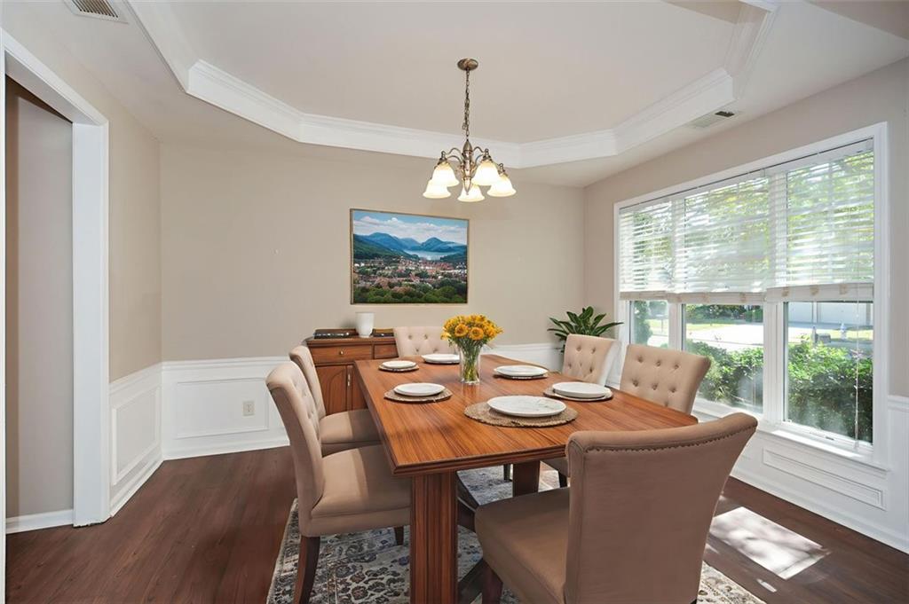 710 BERKELEY Terrace