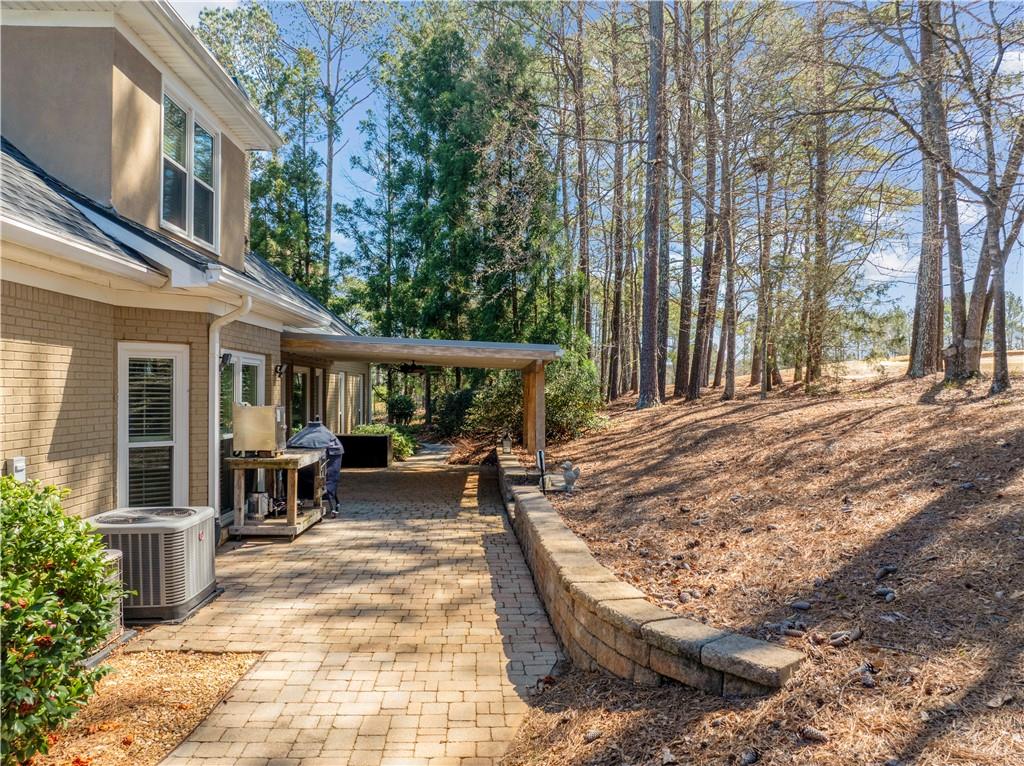 2407 Honey Court