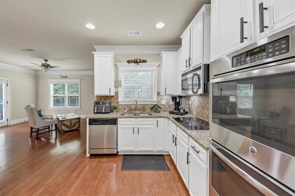 89 OATGRASS Drive