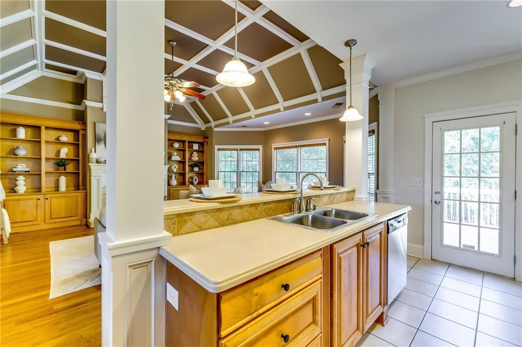 1761 Westminster Way