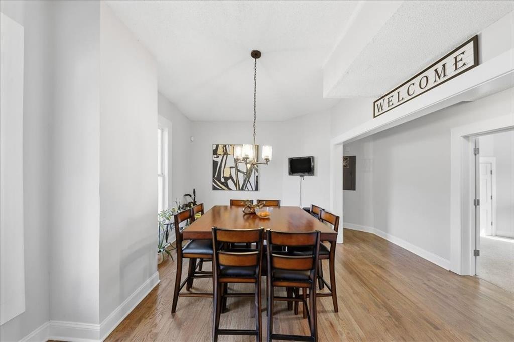 224 W Tinsley Street W