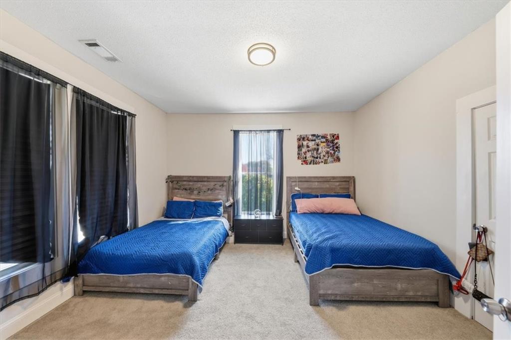 224 W Tinsley Street W