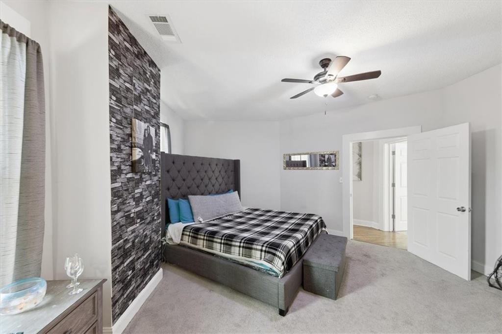 224 W Tinsley Street W