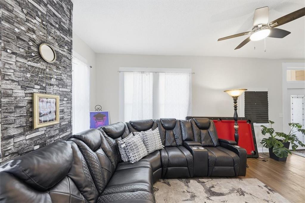 224 W Tinsley Street W