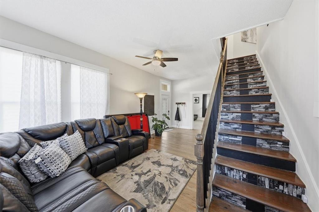 224 W Tinsley Street W