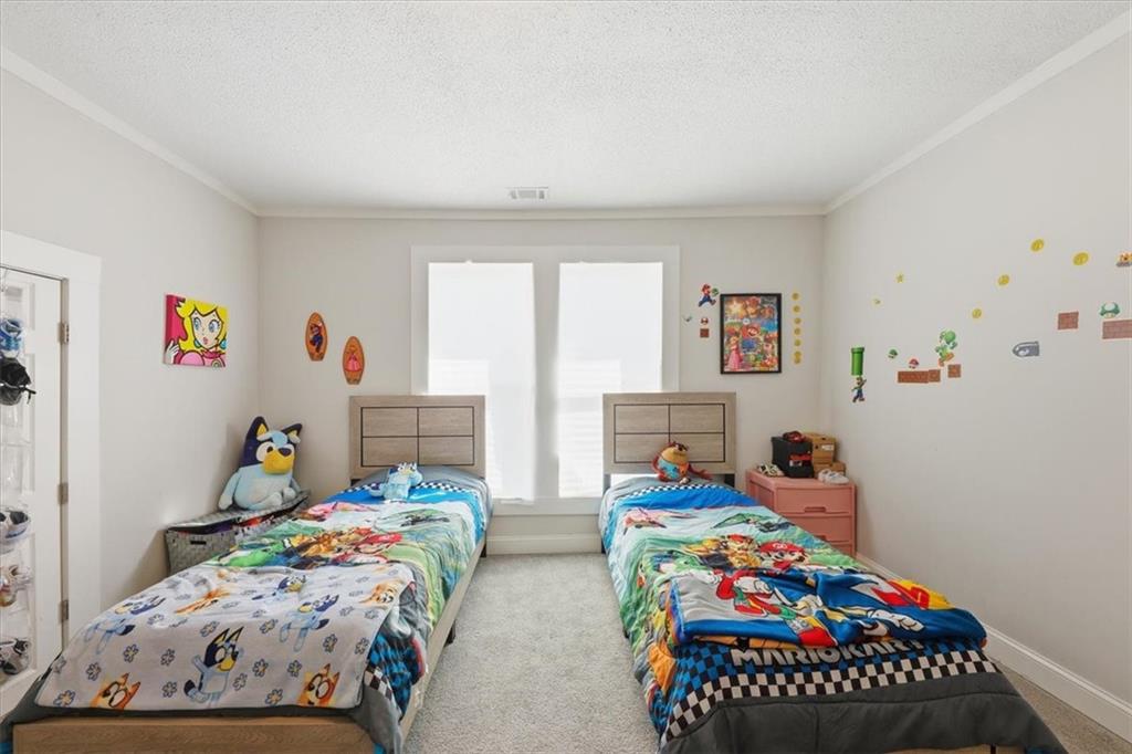 224 W Tinsley Street W