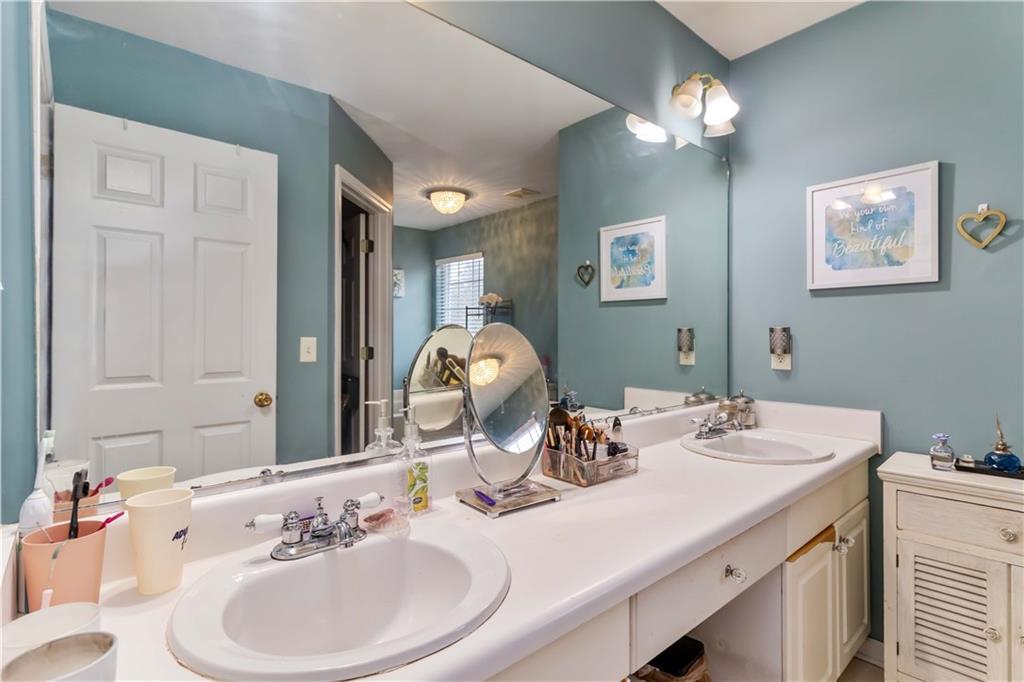 1226 Cumberland Creek Place SW